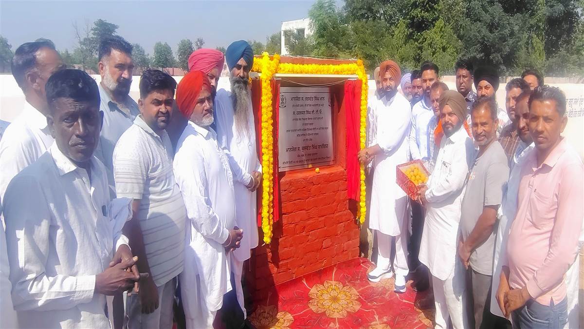 ਬਹਿਰ ਸਾਹਿਬ ਤੋਂ ਅਰਨੋਂ ਜਾਣ ਵਾਲੀ ਸੜਕ ਦੀ ਮੁਰੰਮਤ ਦਾ ਰੱਖਿਆ ਨੀਂਹ ਪੱਥਰ