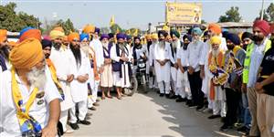 ‘ਅਕਾਲੀ ਦਲ ਵਾਰਿਸ ਪੰਜਾਬ ਦੇ’ ਨੇ ਨਸ਼ਿਆਂ ਖਿਲਾਫ ਰੋਸ ਮਾਰਚ ਕੱਢਿਆ