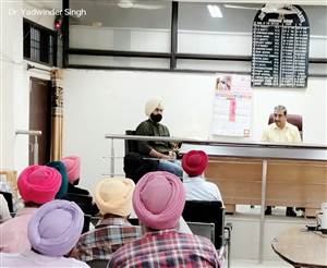 ਪਰਾਲੀ ਨੂੰ ਅੱਗ ਲਗਾਉਣ ਵਾਲੇ ਪੰਜ ਕਿਸਾਨਾਂ ਖ਼ਿਲਾਫ਼ ਪਰਚੇ ਦਰਜ