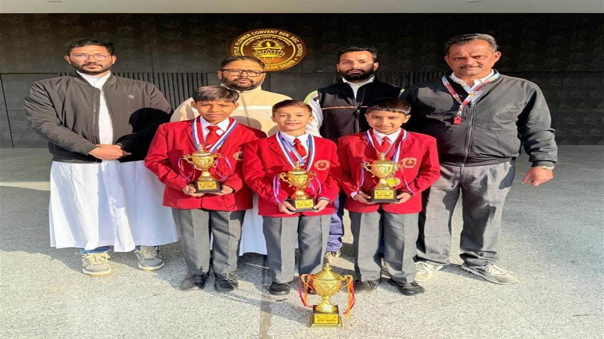 ਬੈਡਮਿੰਟਨ ਮੁਕਾਬਲੇ ’ਚ ਲਿਟਲ ਫਲਾਵਰ ਸਕੂਲ ਦੇ ਖਿਡਾਰੀਆਂ ਨੇ ਹਾਸਲ ਕੀਤਾ ਦੂਜਾ ਸਥਾਨ