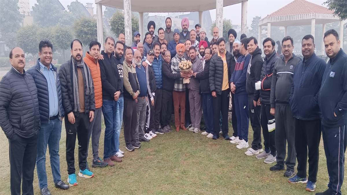 ਪੁੱਡਾ ਇਨਕਲੇਵ ਦੇ ਕਲੱਬ ਮੈਂਬਰਾਂ ਵੱਲੋਂ ਫਰੈਂਡਸ਼ਿਪ ਤੇ ਡਮੋਕਰੇਟਿਵ ਗਰੁੱਪ ਦਾ ਸਮਰਥਨ