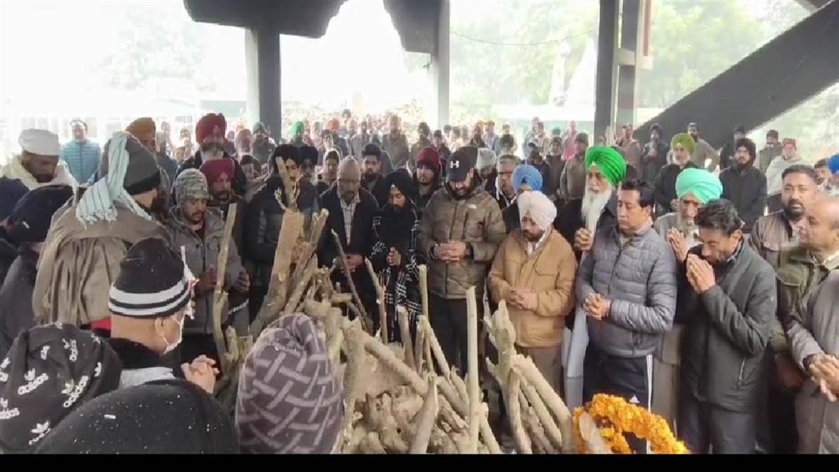 ਸਾਬਕਾ ਆਈਜੀ ਤੇ ਓਲੰਪੀਅਨ ਹਾਕੀ ਖਿਡਾਰੀ ਗਰਚਾ ਦਾ ਸਸਕਾਰ