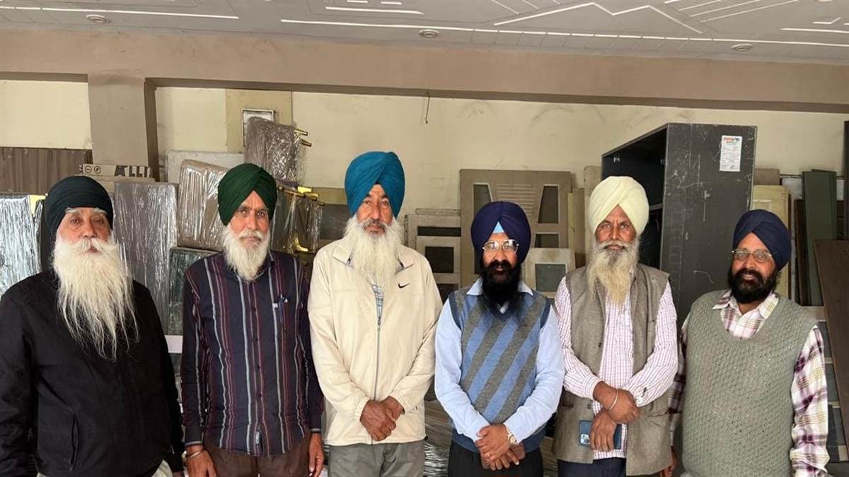 ਕੇਂਦਰ ਨੇ ਮਨਰੇਗਾ ਖ਼ਤਮ ਕਰ ਕੇ ਗਰੀਬਾਂ ਦਾ ਸਾਹ ਲੈਣਾ ਕੀਤਾ ਔਖਾ : ਕੱਟੂ