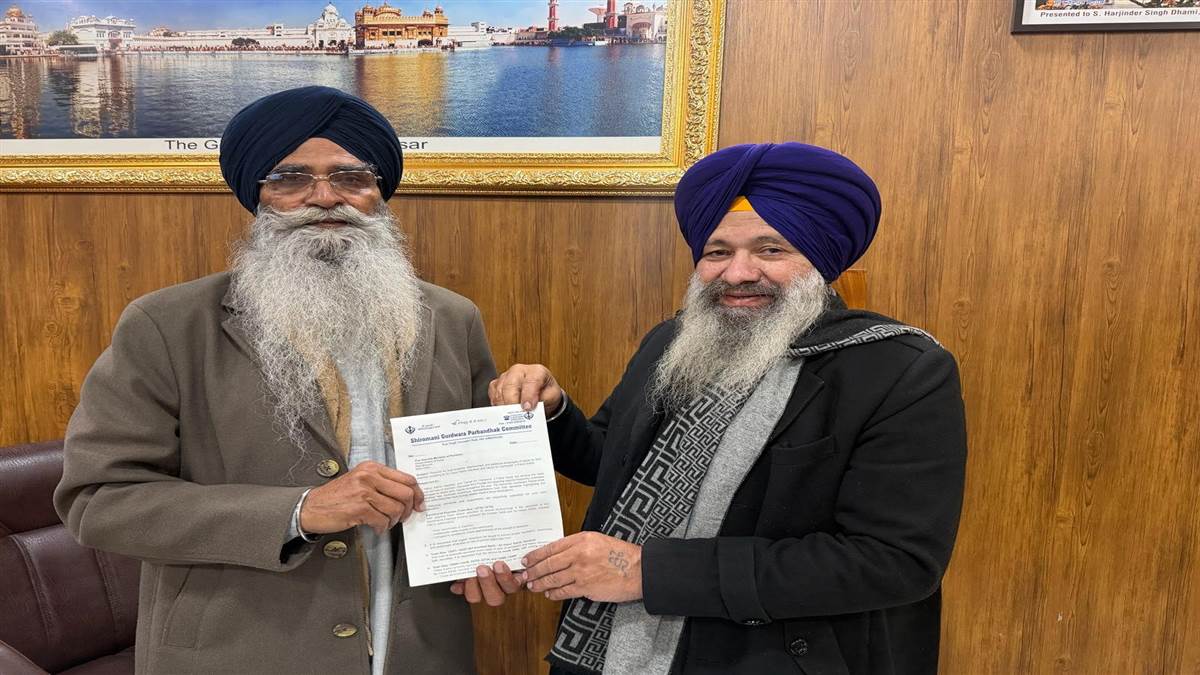ਜਥੇਦਾਰ ਬਘੌਰਾ ਨੇ ਹਰਜਿੰਦਰ ਸਿੰਘ ਧਾਮੀ ਨੂੰ ਸੌਂਪਿਆ ਮੰਗ ਪੱਤਰ