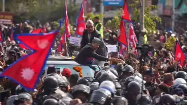 'ਰਾਜਾ ਆਓ, ਦੇਸ਼ ਬਚਾਓ',  ਨੇਪਾਲ 'ਚ ਸਾਬਕਾ ਰਾਜੇ ਦੇ ਸਮਰਥਕਾਂ ਨੇ ਕੀਤੀ ਰਾਜਸ਼ਾਹੀ ਬਹਾਲ ਕਰਨ ਦੀ ਮੰਗ