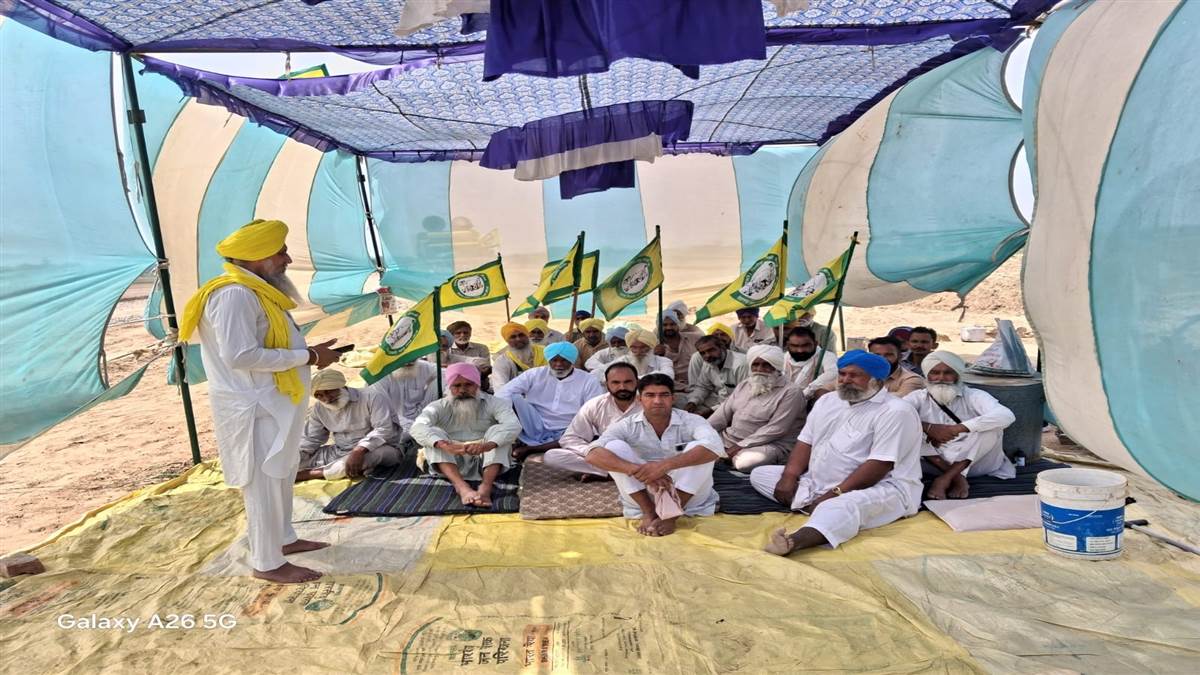 ਭਾਕਿਯੂ ਉਗਰਾਹਾਂ ਦੀ ਅਗਵਾਈ ’ਚ ਭਾਰਤ ਮਾਲਾ ਸੜਕ ਦਾ ਕੰਮ ਰੋਕਿਆ