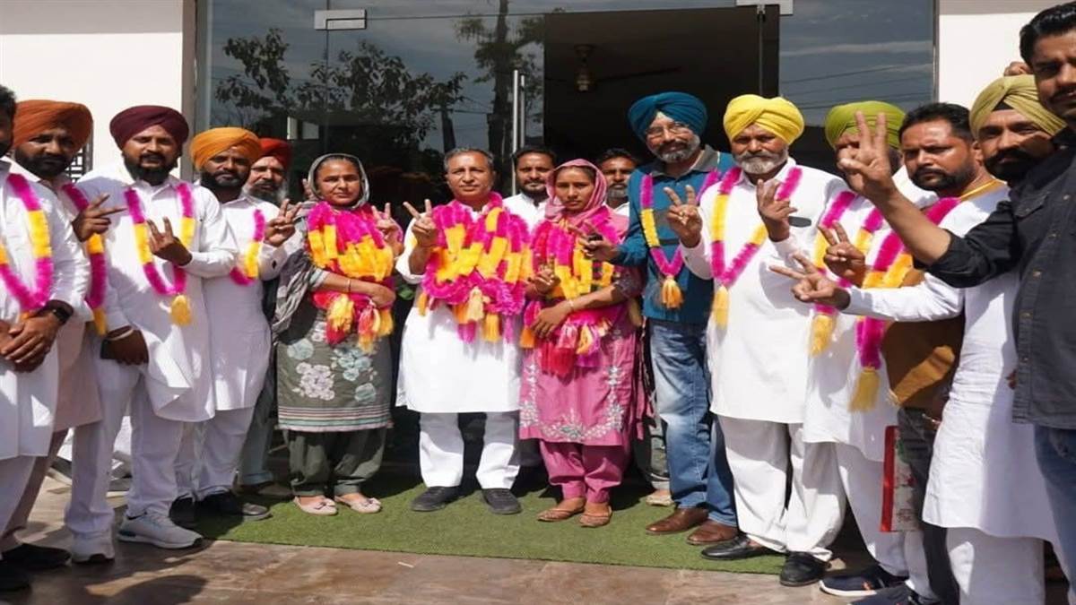 ਚੇਅਰਮੈਨ ਤੇ ਵਾਈਸ ਚੇਅਰਮੈਨ ਦੀ ਚੋਣ ਸਮੇਂ ਮਾਹੌਲ ਤਣਾਅਪੂਰਨ
