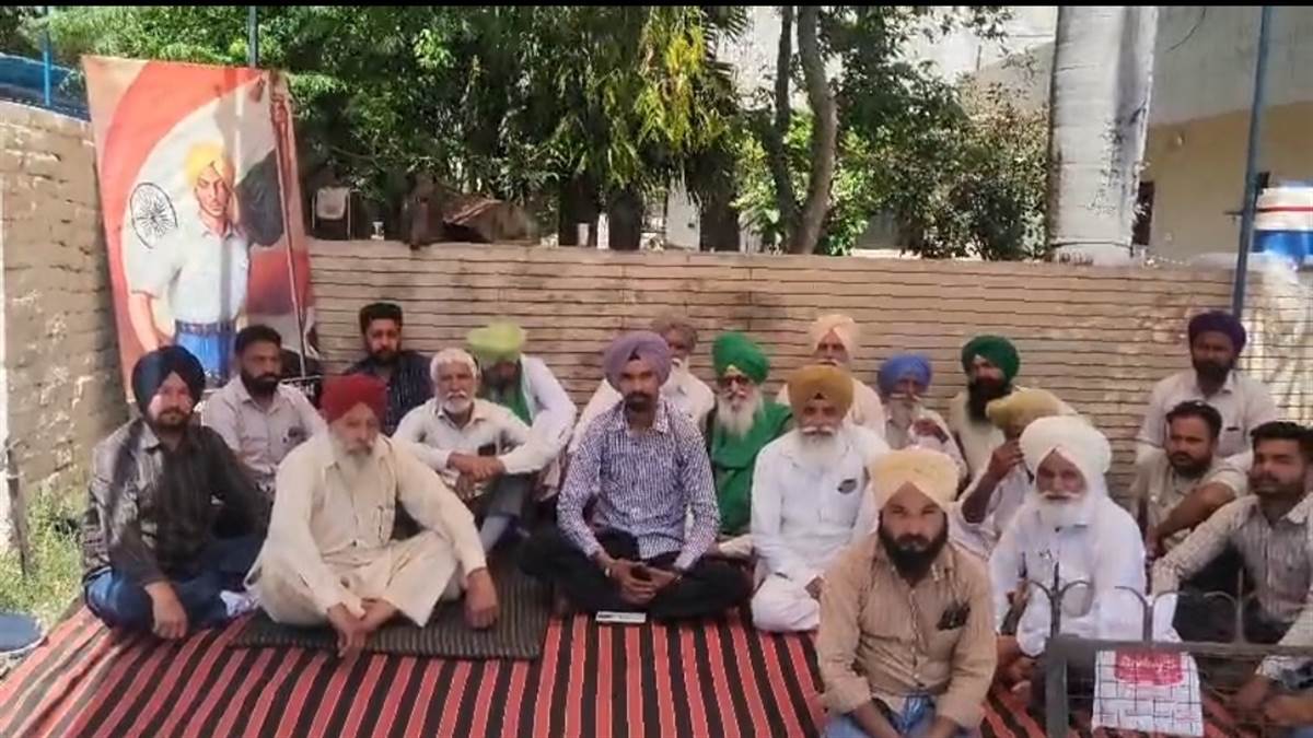 ਸੰਯੁਕਤ ਕਿਸਾਨ ਮੋਰਚਾ ਅਤੇ ਟਰੇਡ ਯੂਨੀਅਨਾਂ ਵੱਲੋਂ ਸਾਂਝੀ ਬੈਠਕ