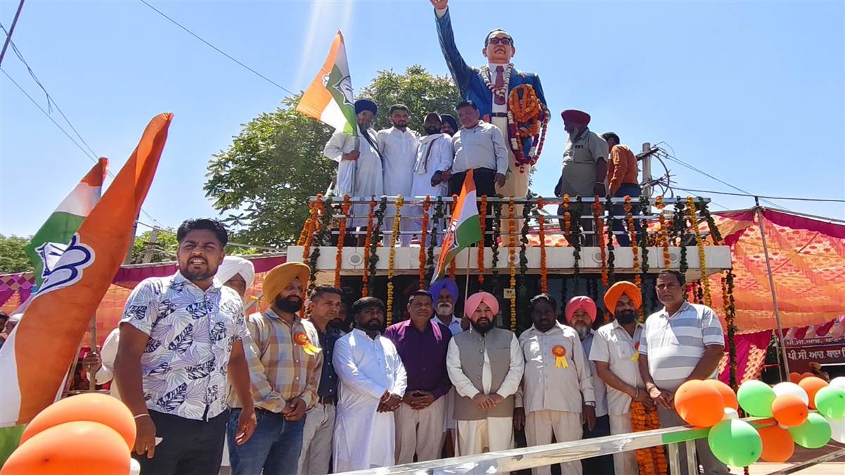 ਕੰਬੋਜ ਵੱਲੋਂ ਡਾ. ਅੰਬੇਡਕਰ ਜੀ ਦੇ ਜਨਮ ਦਿਹਾੜੇ ਮੌਕੇ ਸ਼ਰਧਾਂਜਲੀ ਭੇਂਟ