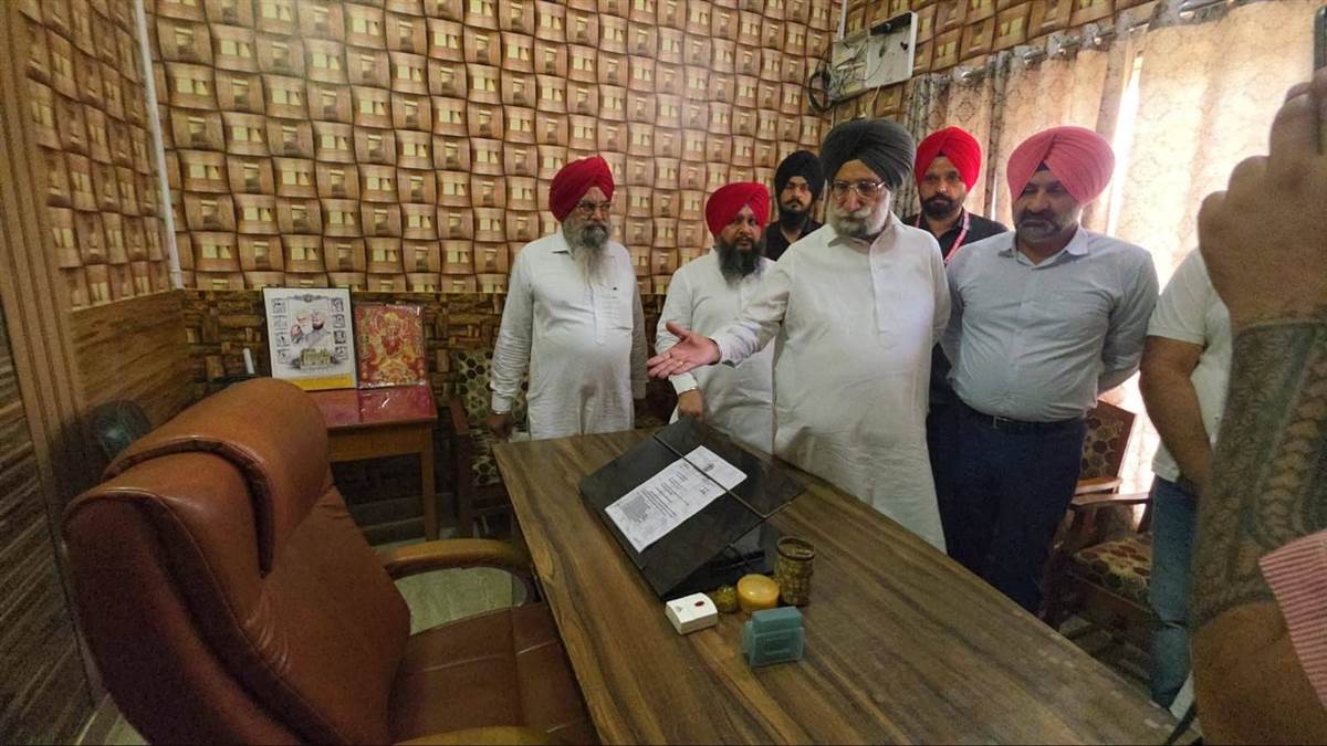 ਜ਼ੀਰਾ ’ਚ ਨਗਰ ਕੌਂਸਲ ਚੋਣਾਂ ਦੌਰਾਨ ਸਿਆਸੀ ਪਾਰਾ ਚੜ੍ਹਿਆ