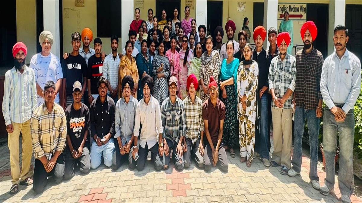 ਨਨਕਾਣਾ ਸਾਹਿਬ ਖਾਲਸਾ ਸਕੂਲ ਦਾ 12ਵੀਂ ਦਾ ਨਤੀਜਾ ਸ਼ਾਨਦਾਰ ਰਿਹਾ