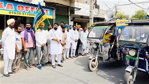 ਯੁੱਧ ਨਸ਼ਿਆਂ ਵਿਰੁੱਧ ਮੁਹਿੰਮ ਤਹਿਤ ਈ-ਰਿਕਸ਼ੇ ਰਵਾਨਾ