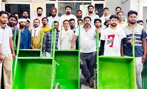 ਸਫ਼ਾਈ ਕਰਮਚਾਰੀਆਂ ਨੂੰ 50 ਰੇਹੜੀਆਂ ਵੰਡੀਆਂ