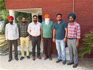 ਘਰੇਲੂ ਝਗੜੇ ਦੇ ਕੇਸ 'ਚ ਰਿਸ਼ਵਤ ਮੰਗਣੀ ਪਈ ਮਹਿੰਗੀ, ਵਿਜੀਲੈਂਸ ਨੇ ਮਹਿਲਾ ਪੁਲਿਸ ਥਾਣੇ 'ਚ ਤਾਇਨਾਤ ASI ਨੂੰ ਰੰਗੇ ਹੱਥੀਂ ਦਬੋਚਿਆ