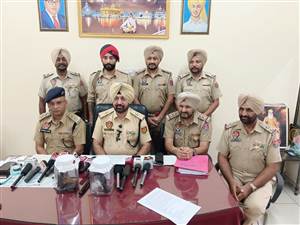 ਦੋ ਗੈਰ-ਕਾਨੂੰਨੀ ਪਿਸਤੌਲਾਂ ਤੇ ਅਸਲੇ ਸਮੇਤ 2 ਕਾਬੂ