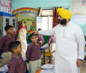 ਬੱਚਿਆਂ ਨੂੰ ਬਿਹਤਰ ਸਿੱਖਿਆ ਤੇ ਆਧੁਨਿਕ ਸਹੂਲਤਾਂ ਦੇਣਾ ਸਰਕਾਰ ਦੀ ਤਰਜੀਹ : ਬੈਂਸ