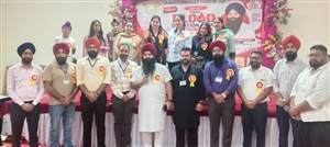 ਸਟੂਡੈਂਟਸ ਡੈਮੋਕ੍ਰੈਟਿਕ ਫੈੱਡਰੇਸ਼ਨ ਵੱਲੋਂ ਪਹਿਲਾ ਖੂਨਦਾਨ ਕੈਂਪ