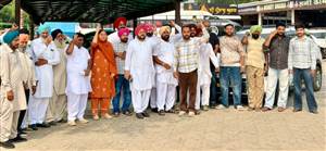 ਰਾਜਾ ਬੀਰਕਲਾਂ ਸਾਥੀਆਂ ਸਣੇ ਪਟਿਆਲਾ ਧਰਨੇ ਲਈ ਹੋਏ ਰਵਾਨਾ
