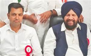 Barnala Politics : ਬਰਨਾਲਾ 'ਚ ਕੌਮੀ ਘੱਟ ਗਿਣਤੀ ਕਮਿਸ਼ਨ ਦੇ ਚੇਅਰਮੈਨ ਦੀ ਫੇਰੀ ਦੌਰਾਨ ਭਾਜਪਾ ਦੀ ਅੰਦਰੂਨੀ ਫੁੱਟ ਉਜਾਗਰ...