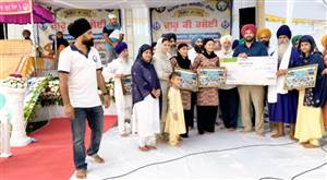ਗੁਰੂ ਕੀ ਰਸੋਈ, ਸਵਾਲ-ਜਵਾਬ ਤੇ ਕਵੀਸ਼ਰੀ ਮੁਕਾਬਲੇ ਕਰਵਾਏ
