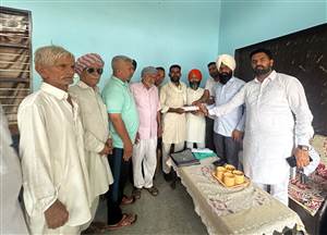 ਦਿਨੇਸ਼ ਚੱਢਾ ਵੱਲੋਂ ਪਿੰਡ ਕਰੂਰਾ ਨੂੰ 5 ਲੱਖ ਦੀ ਗ੍ਰਾਂਟ