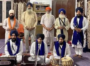 ਹੀਉਂ ’ਚ ਦੋ ਰੋਜ਼ਾ ਗੁਰਮਤਿ ਸਮਾਗਮ ਕਰਵਾਇਆ