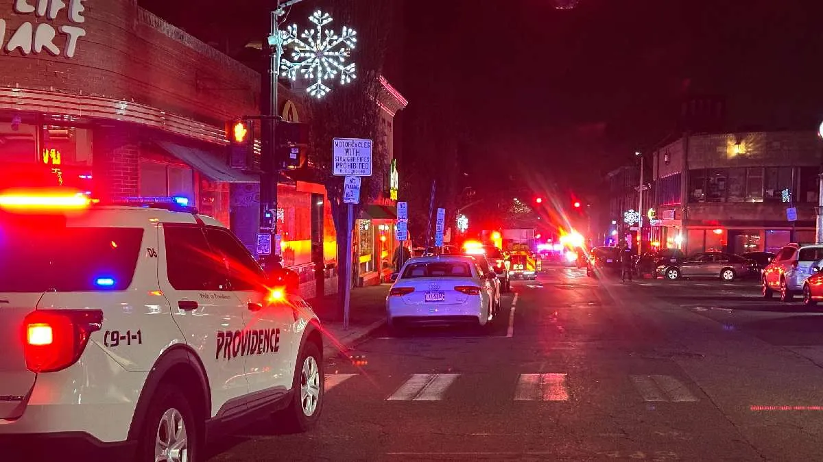 'ਮੈਂ ਭੱਜ ਰਿਹਾ ਹਾਂ, ਲਵ ਯੂ...', ਅਮਰੀਕੀ ਯੂਨੀਵਰਸਿਟੀ 'ਚ ਗੋਲੀਬਾਰੀ; ਜਾਨ ਬਚਾਉਂਦੇ ਹੋਏ ਵਿਦਿਆਰਥੀ ਨੇ ਮਾਂ ਨੂੰ ਭੇਜਿਆ ਮੈਸੇਜ