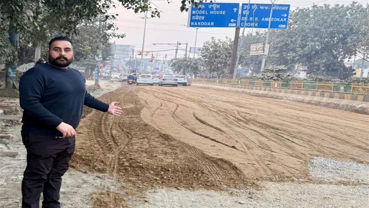 ਕਾਂਗਰਸ ਦੀ ਚਿਤਾਵਨੀ ਮਗਰੋਂ ਸੜਕਾਂ ਪੱਧਰੀਆਂ ਕਰਨ ਦਾ ਕੰਮ ਸ਼ੁਰੂ