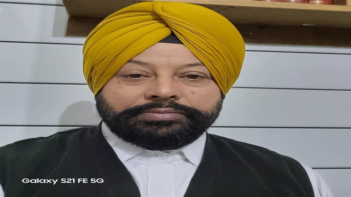 ਸੋਸ਼ਲ ਮੀਡੀਆ ਦੇ ਦਬਾਅ ਹੇਠ ਅਖਬਾਰੀ ਪੱਤਰਕਾਰਿਤਾ : ਐਡ. ਸੰਧਾ