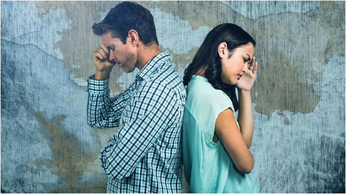 Toxic Relationship: ਕਿਤੇ ਤੁਹਾਡਾ ਰਿਸ਼ਤਾ ਵੀ ਤਾਂ ਨਹੀਂ ਬਣ ਰਿਹਾ ਟਾਕਸਿਕ, ਇਨ੍ਹਾਂ ਸੰਕੇਤਾਂ ਨਾਲ ਕਰੋ ਪਛਾਣ