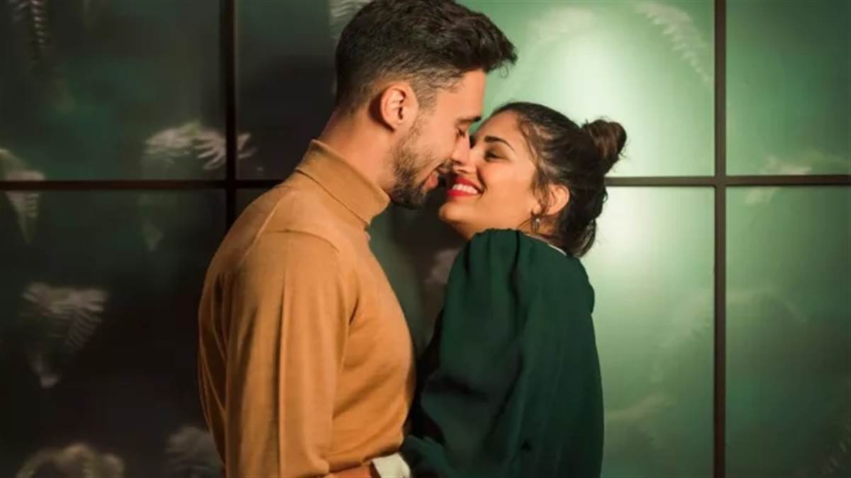 ਸਿਰਫ਼ ਅਹਿਸਾਸ ਨਹੀਂ, 'ਕੁਦਰਤੀ ਵੈਕਸੀਨ' ਵੀ ਹੈ ਇੱਕ Kiss! ਜਾਣੋ ਕਿਵੇਂ ਇਹ ਤੁਹਾਡੀ ਇਮਿਊਨਿਟੀ ਨੂੰ ਕਰਦੀ ਹੈ ਬੂਸਟ