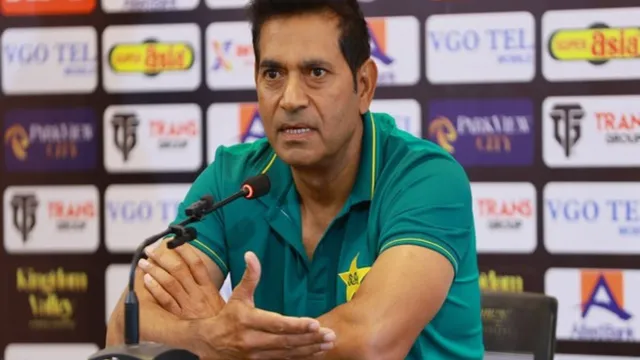 ਕੀ ਆਕਿਬ ਜਾਵੇਦ ਪਾਕਿਸਤਾਨੀ ਕ੍ਰਿਕਟ ਨੂੰ ਬਰਬਾਦ ਕਰਕੇ ਹੀ ਮੰਨਣਗੇ ? ਆਪਣੀ ਨੌਕਰੀ ਬਚਾਉਣ ਲਈ PCB ਨੂੰ ਦਿੱਤਾ ਨਵਾਂ 'ਚੂਰਨ'