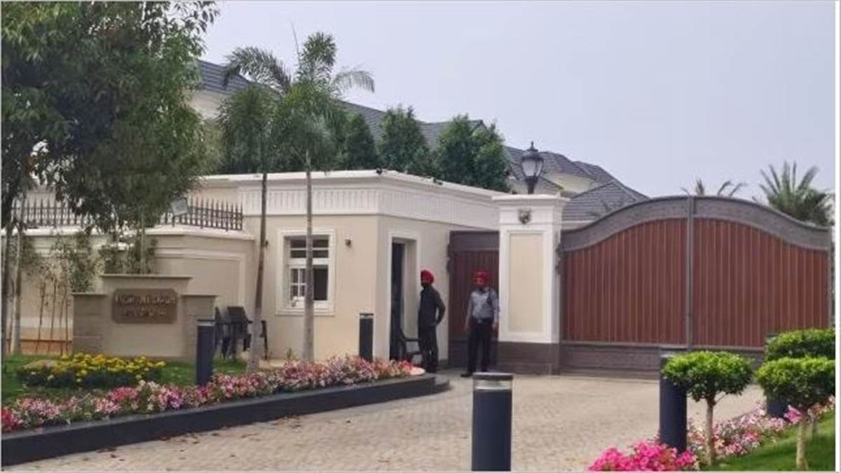 ਮੁਹਾਲੀ 'ਚ ਆਮ ਆਦਮੀ ਪਾਰਟੀ ਵਿਧਾਇਕ ਦੇ ਠਿਕਾਣਿਆਂ 'ਤੇ ED ਦੀ ਛਾਪੇਮਾਰੀ, ਪਰਿਵਾਰਕ ਮੈਂਬਰਾਂ ਤੋਂ ਪੁੱਛਗਿੱਛ ਜਾਰੀ