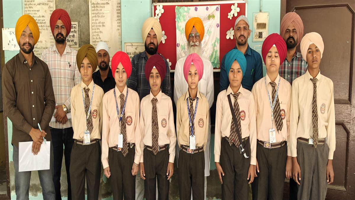 ਸੰਤ ਬਾਬਾ ਲੌਂਗਪੁਰੀ ਸਕੂਲ ਨੇ ਮਨਾਇਆ ਵਿਸਾਖੀ ਦਾ ਤਿਉਹਾਰ