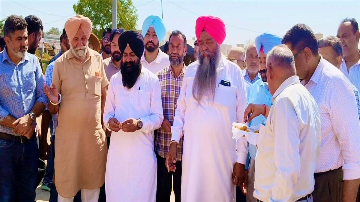 ਬੀਰਇੰਦਰ ਸੰਧਵਾਂ ਨੇ ਕਣਕ ਦੀ ਸਰਕਾਰੀ ਖਰੀਦ ਕਰਵਾਈ ਸ਼ੁਰੂ