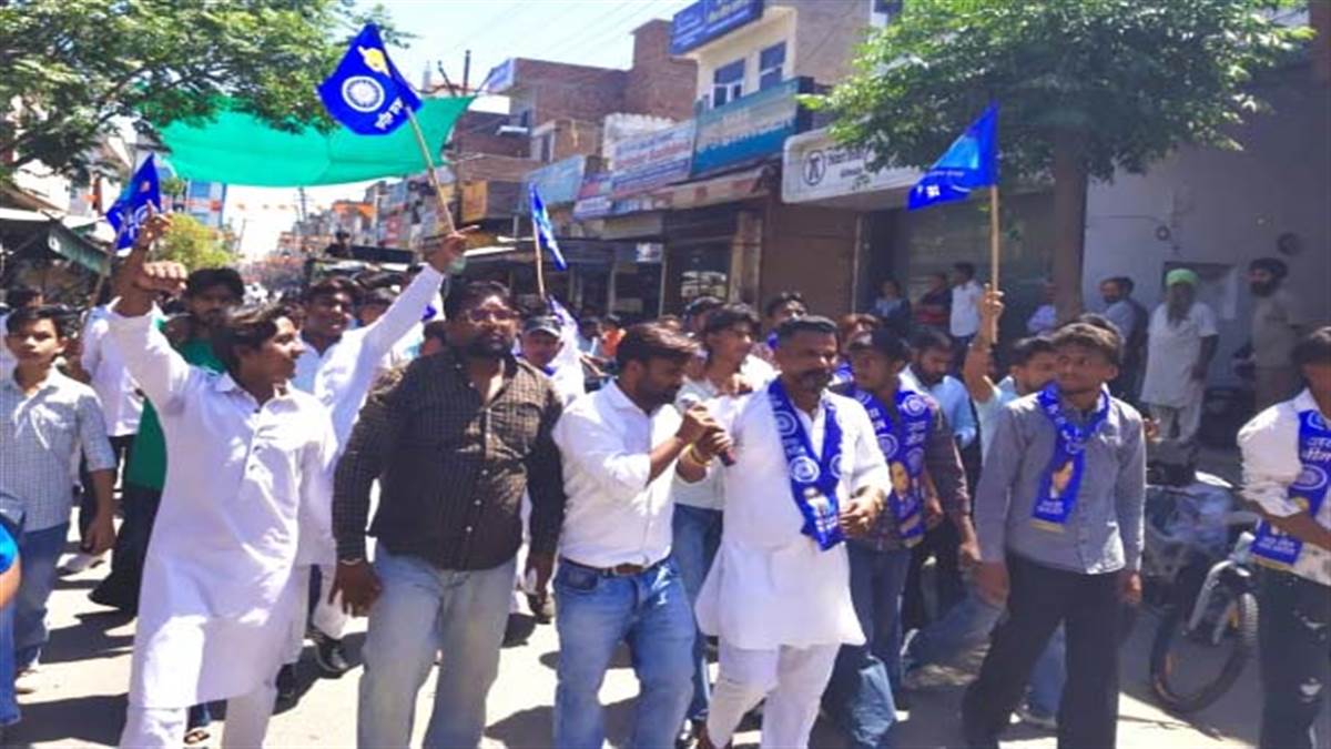 ਬਾਬਾ ਸਾਹਿਬ ਦੇ ਜਨਮ ਦਿਹਾੜੇ ਮੌਕੇ ਕੱਢਿਆ ਚੇਤਨਾ ਮਾਰਚ