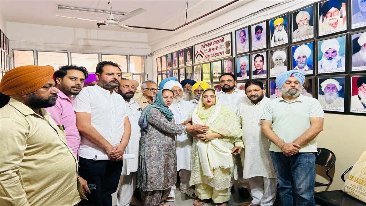 ਏਡੀਸੀ ਦਾ ਆਜ਼ਾਦੀ ਘੁਲਾਟੀਆਂ ਦੇ ਪਰਿਵਾਰਾਂ ਨੇ ਕੀਤਾ ਵਿਸ਼ੇਸ਼ ਸਨਮਾਨ