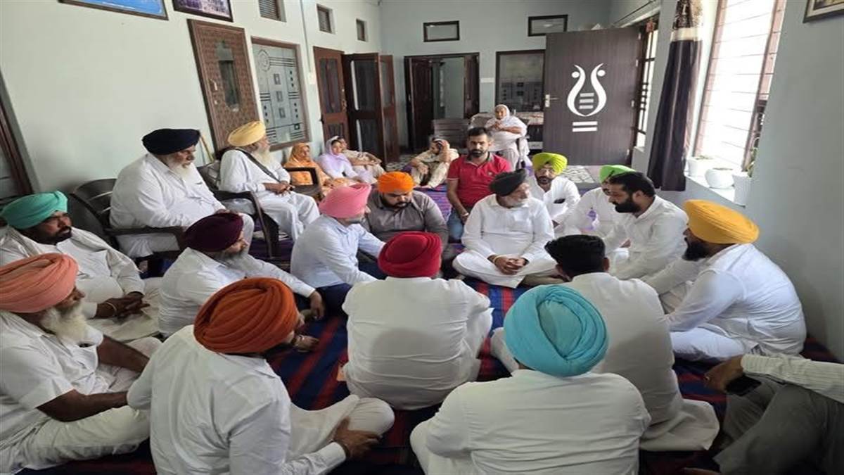 ਦਵਿੰਦਰ ਕੌਰ ਸਾਬਕਾ ਸਰਪੰਚ ਦੇ ਅਚਾਨਕ ਦੇਹਾਂਤ ’ਤੇ ਦੁੱਖ ਦਾ ਪ੍ਰਗਟਾਵਾ