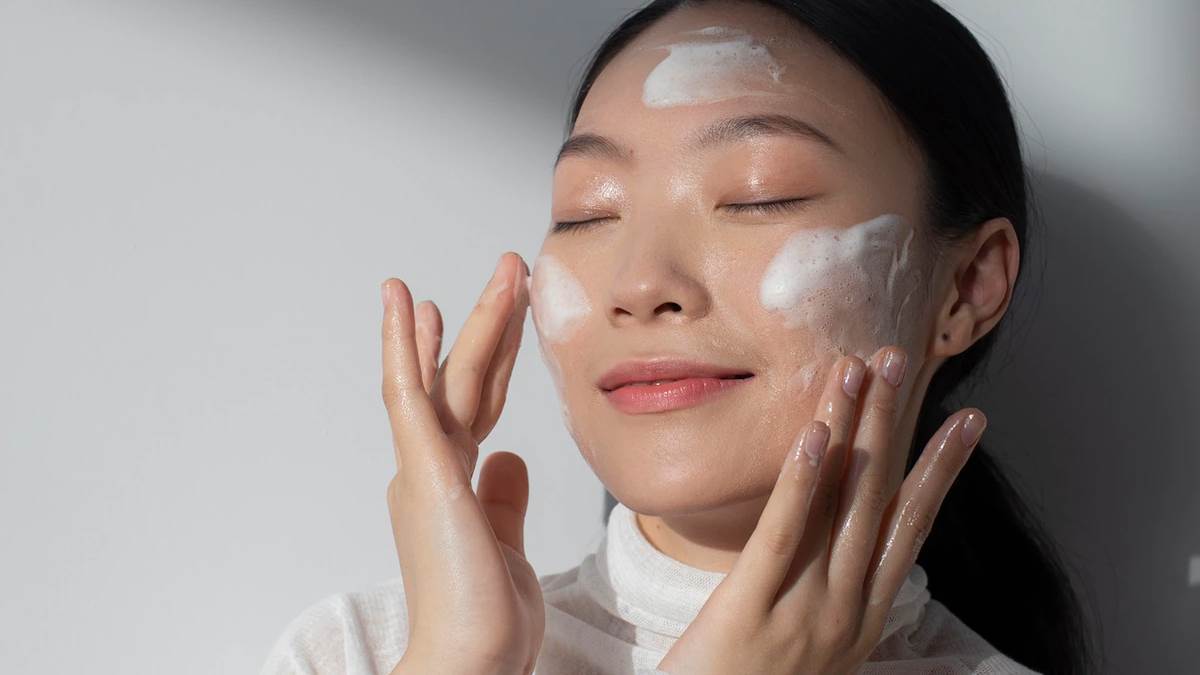 Mayonnaise Face Masks Add Bright and Immaculate Beauty with these