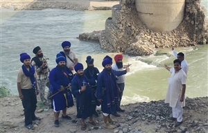 ਪਹਿਲੇ ਹੀ ਪਾਣੀ ਦੇ ਵਹਾਅ ਨੇ ਖੋਲ੍ਹੀ ਕਰੋੜਾਂ ਦੇ ਸਤਲੁਜ ਪੁਲ ਦੀ ਪੋਲ