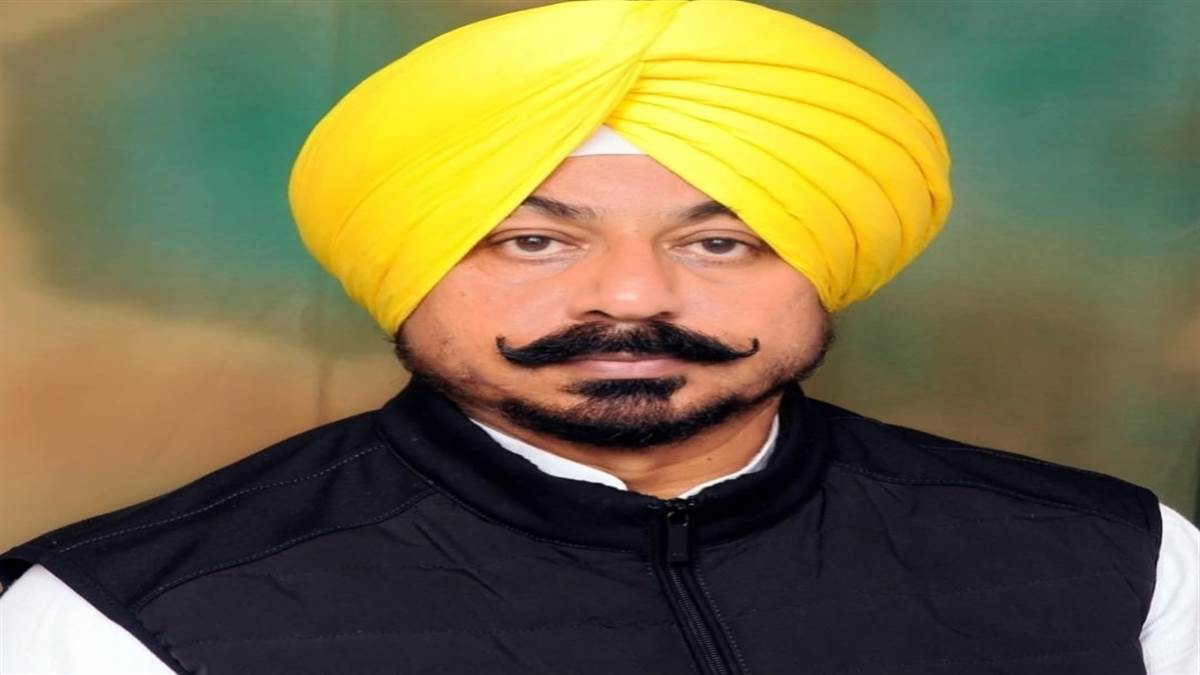 ਸਿੱਖ ਧਾਰਮਿਕ ਸਥਾਨਾਂ ਦੇ ਦਰਸ਼ਨ ਲਈ ਪਾਬੰਦੀਆਂ ਹਟਾਉਣ ਦੀ ਮੰਗ