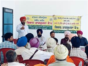 ਵਾਢੀ ਦੇ ਸੀਜ਼ਨ ਦੌਰਾਨ ਕਿਸਾਨਾਂ ਨੂੰ ਆਧੁਨਿਕ ਮਸ਼ੀਨਰੀ ਤੇ ਜਾਗਰੂਕਤਾ ਨਾਲ ਕੀਤਾ ਜਾ ਰਿਹਾ ਲੈਸ