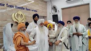 ਗ੍ਰੰਥੀ ਸਾਹਿਬਾਨ ਦਾ ਕੀਤਾ ਗਿਆ ਵਿਸ਼ੇਸ਼ ਸਨਮਾਨ