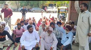 ਖੈਰਪੁਰ ’ਚ ਜ਼ਮੀਨ ’ਤੇ ਕਬਜ਼ੇ ਨੂੰ ਲੈ ਕੇ ਦੋ ਧਿਰਾਂ ਵਿਚਕਾਰ ਭਾਰੀ ਤਣਾਅ
