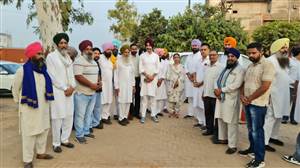 ਮਰਹੂਮ ਗੁਲਜ਼ਾਰ ਸਿੰਘ ਨੂੰ ਇਨਸਾਫ਼ ਦਿਵਾਉਣ ਲਈ ਕਾਂਗਰਸ ਦਾ ਰੋਸ ਧਰਨਾ