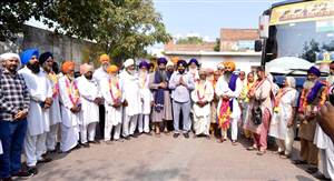 ਵਿਧਾਇਕ ਲਾਲਪੁਰਾ ਨੇ ਮੁੱਖ ਮੰਤਰੀ ਤੀਰਥ ਯਾਤਰਾ ਬੱਸ ਨੂੰ ਕੀਤਾ ਰਵਾਨਾ