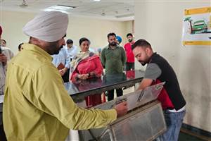 ਮੁਹਾਲੀ ਜ਼ਿਲ੍ਹੇ ’ਚ ਪਟਾਕਿਆਂ ਦੀ ਵਿੱਕਰੀ ਲਈ ਜਾਰੀ ਹੋਣਗੇ 43 ਲਾਇਸੈਂਸ