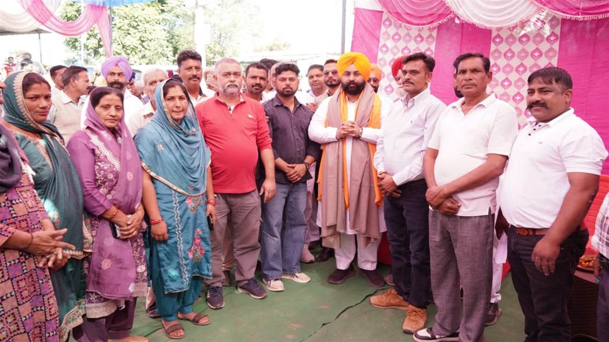 ਚੰਗਰ ਇਲਾਕੇ ’ਚ ਵਿਕਾਸ ਕਾਰਜਾਂ ਦੇ ਰੱਖੇ ਨੀਂਹ ਪੱਥਰ