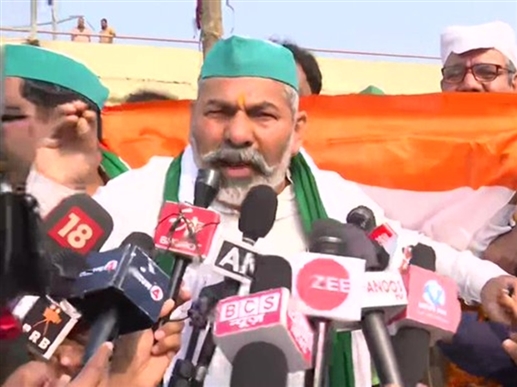 ਨੱਚਦੇ ਗਾਉਂਦੇ ਰਵਾਨਾ ਹੋਏ ਕਿਸਾਨ, ਦਿੱਲੀ-ਯੂਪੀ ਬਾਰਡਰ ਵੀ ਖਾਲੀ, ਪੜ੍ਹੋ ਰਾਕੇਸ਼ ਟਿਕੈਤ ਦਾ ਤਾਜ਼ਾ ਬਿਆਨ