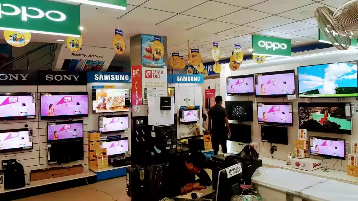 TV Price Hike : ਜਨਵਰੀ ਤੋਂ ਟੀਵੀ ਖਰੀਦਣਾ ਹੋ ਸਕਦਾ ਹੈ ਮਹਿੰਗਾ, ਇਨ੍ਹਾਂ 2 ਕਾਰਨਾਂ ਕਰਕੇ ਵਧਣਗੀਆਂ ਕੀਮਤਾਂ